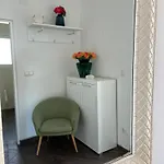 Apartment White Tribunj (Sibenik-Knin)