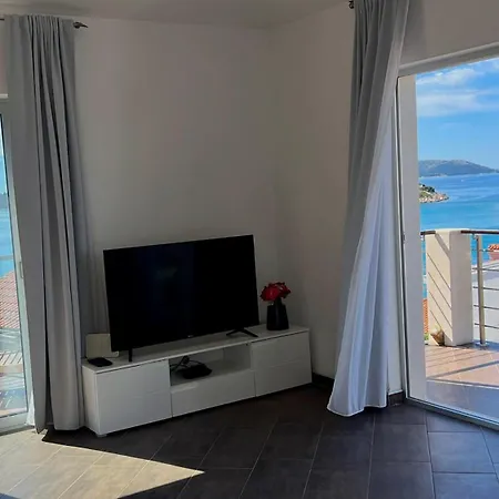 White Tribunj (Sibenik-Knin)