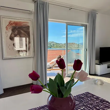 White Apartamento