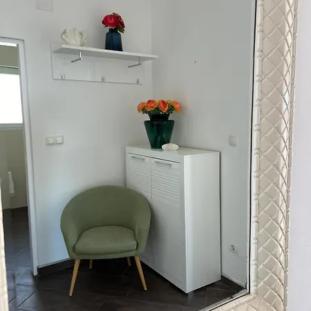 Apartamento White Tribalj