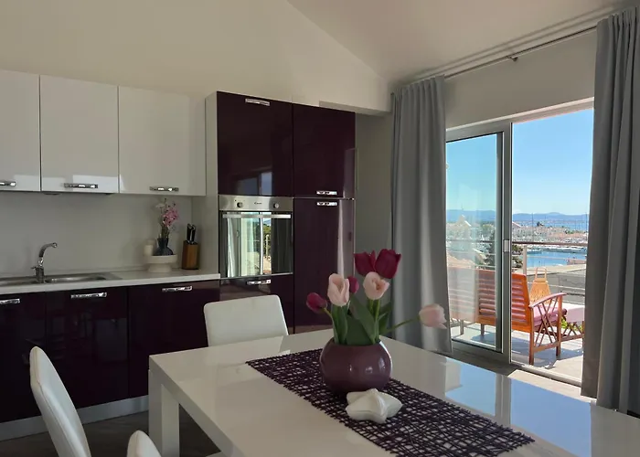 White Apartamento Tribalj